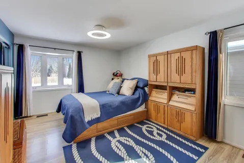 $525,000 | 462 Longwood Drive, Buffalo Grove, IL 60089