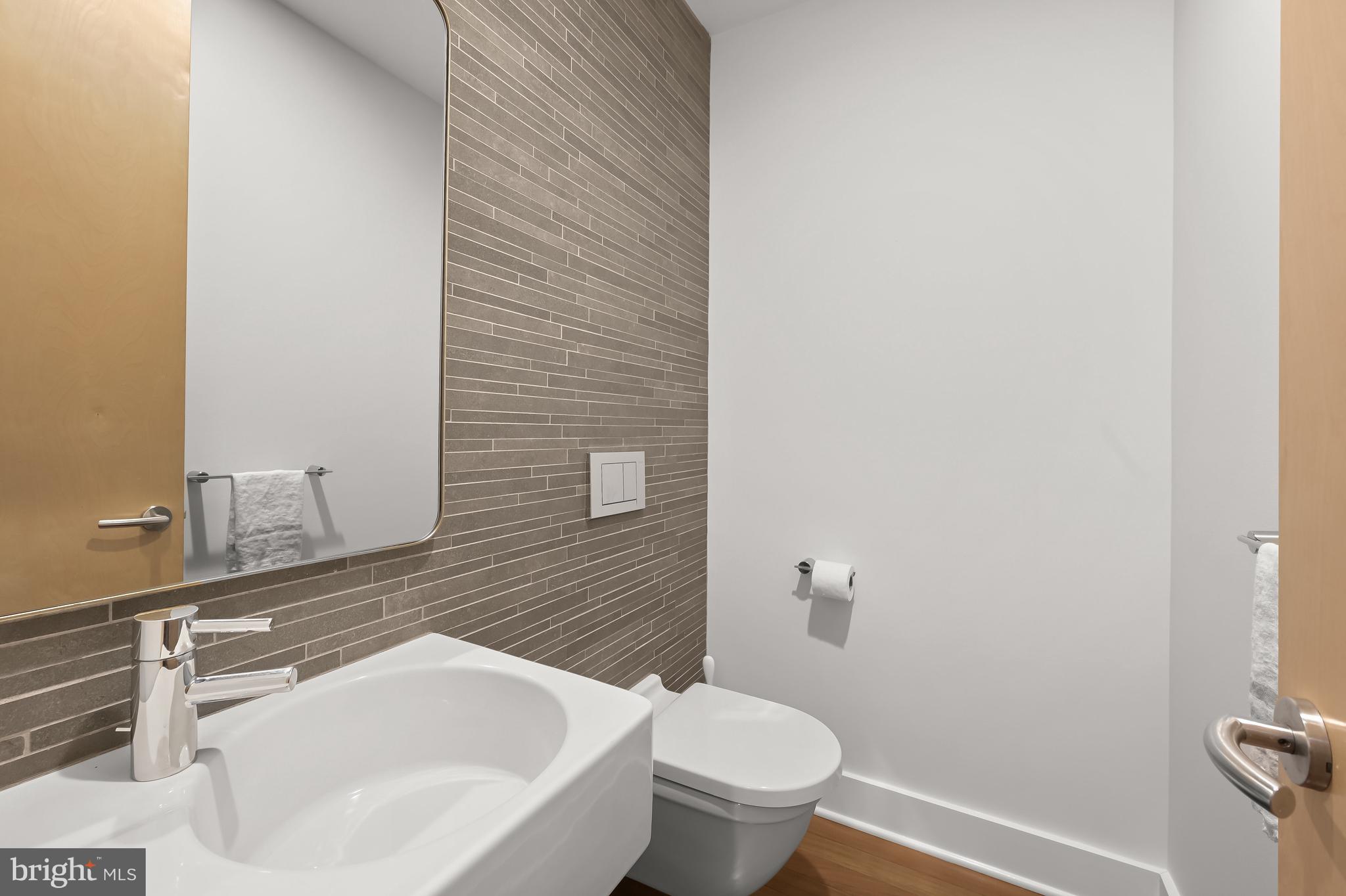 1931 38th Street Northwest Washington, DC 20007 - Photo 13 of 45