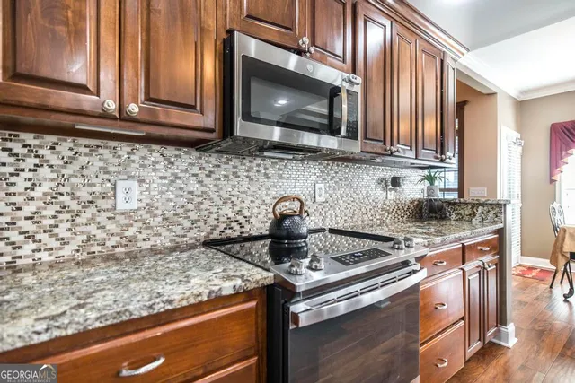 $470,000 | 161 Rowland Circle, Byron, GA 31008