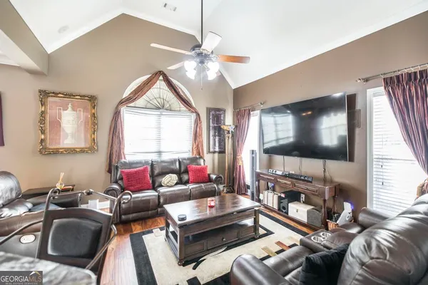 $490,000 | 161 Rowland Circle, Byron, GA 31008