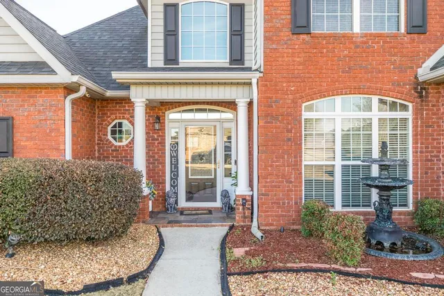 $470,000 | 161 Rowland Circle, Byron, GA 31008