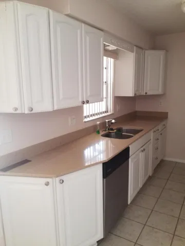 $2,000 | 6045 Cannon Avenue, Cocoa, FL 32927