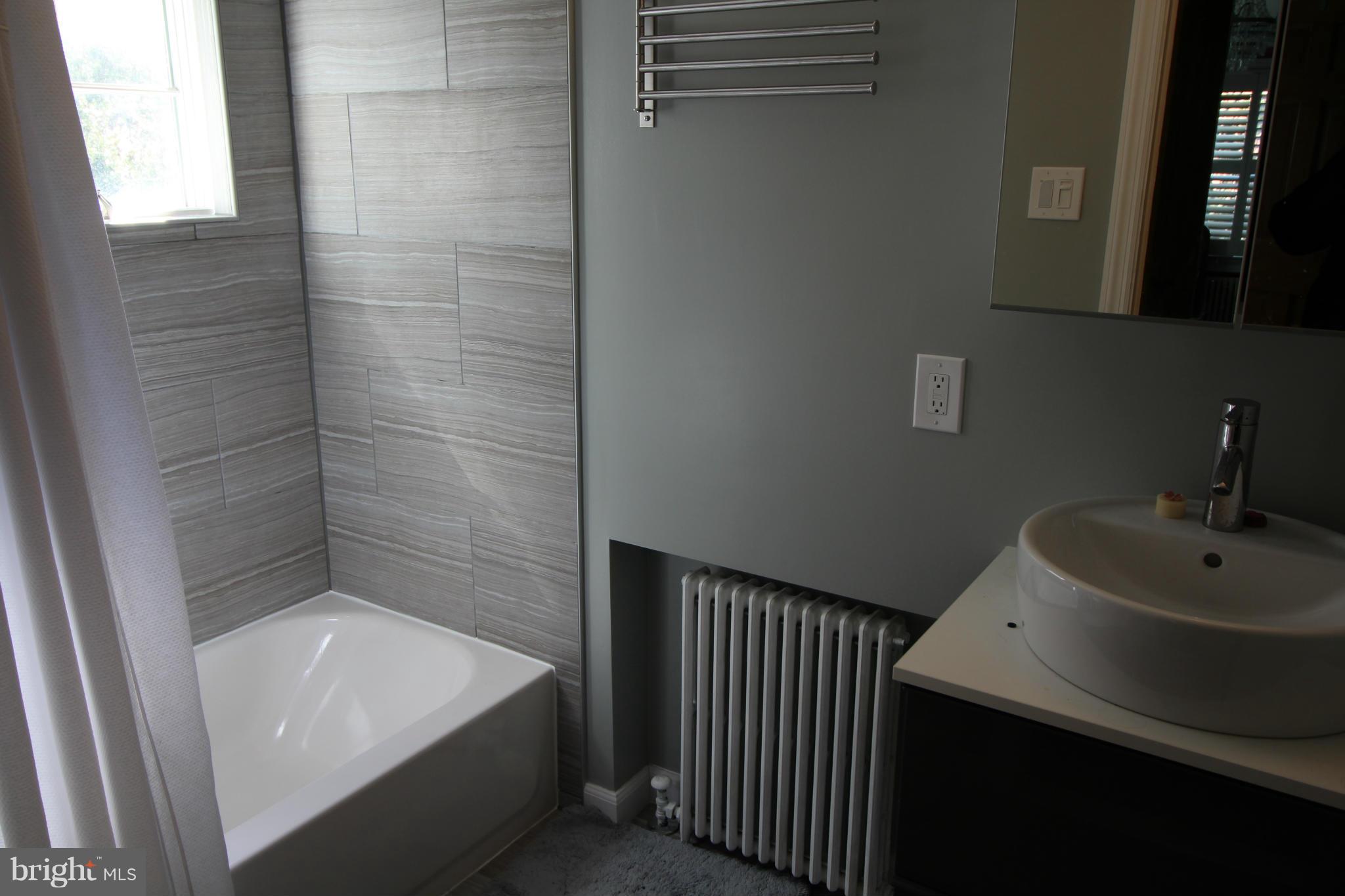 4838 W Street Northwest Washington, DC 20007 - Photo 12 of 21 Bath