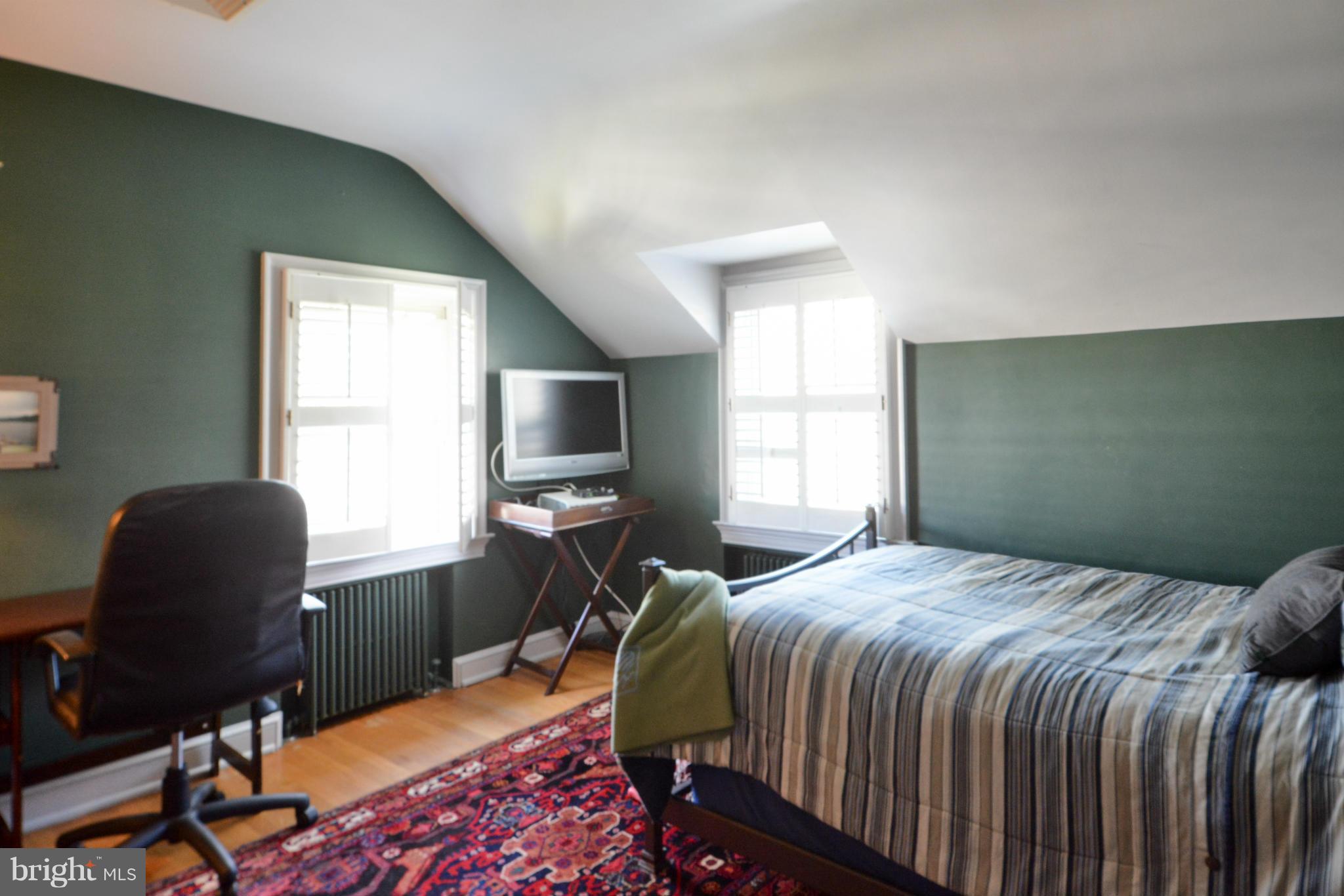4838 W Street Northwest Washington, DC 20007 - Photo 10 of 21 Bedroom