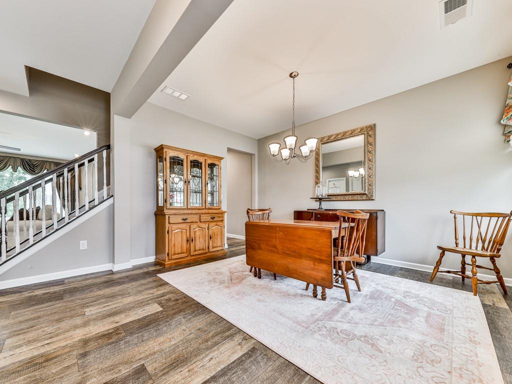 186 Greenbrier Way Canton, GA 30114 - Photo 6 of 52