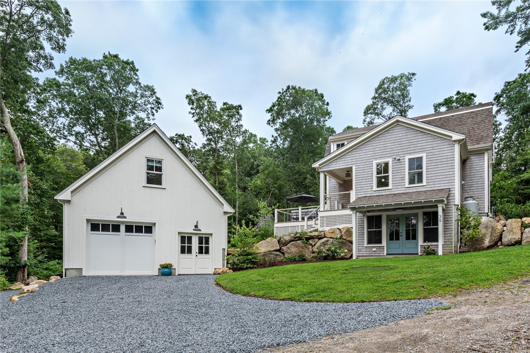 39 Stone Church Road Little Compton, RI 02837 - Photo 1 of 27
