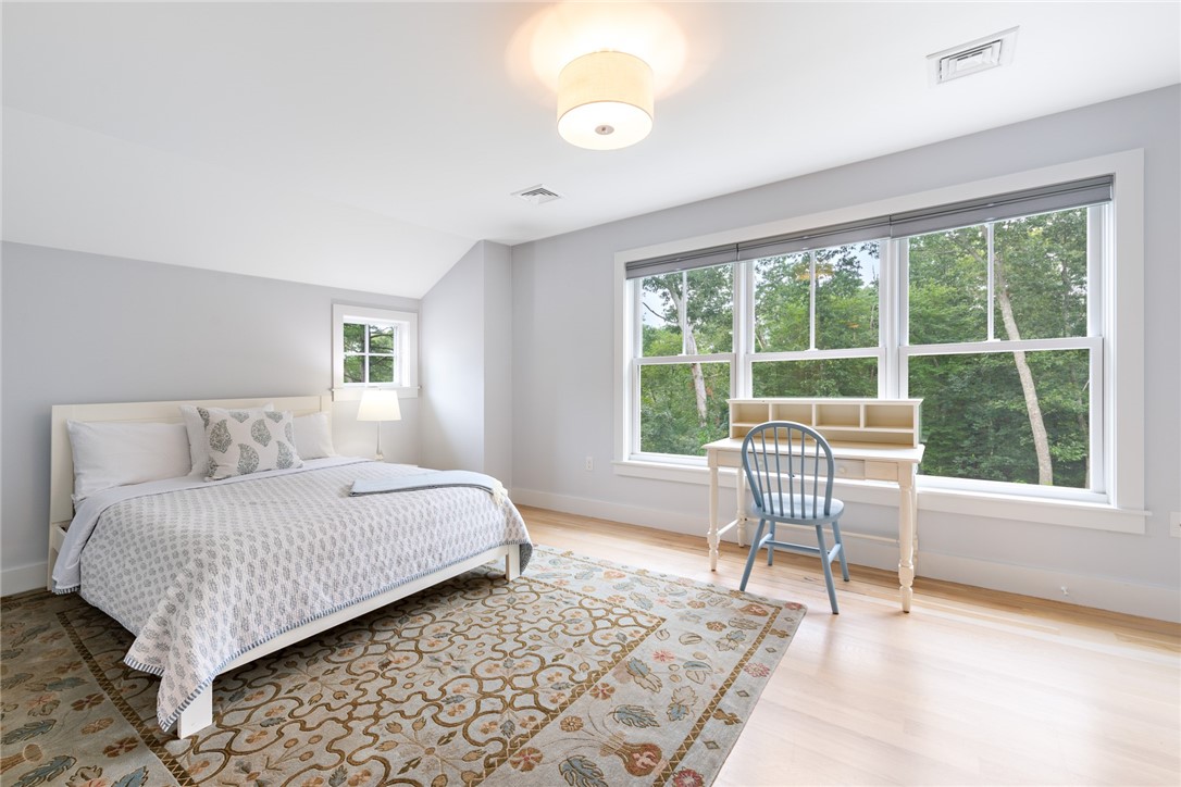 39 Stone Church Road Little Compton, RI 02837 - Photo 15 of 27