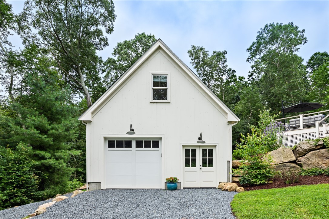 39 Stone Church Road Little Compton, RI 02837 - Photo 23 of 27