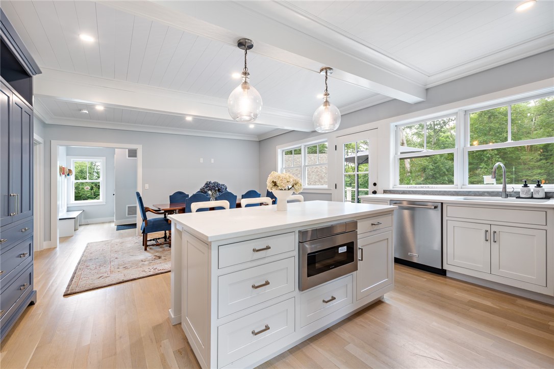 39 Stone Church Road Little Compton, RI 02837 - Photo 10 of 27