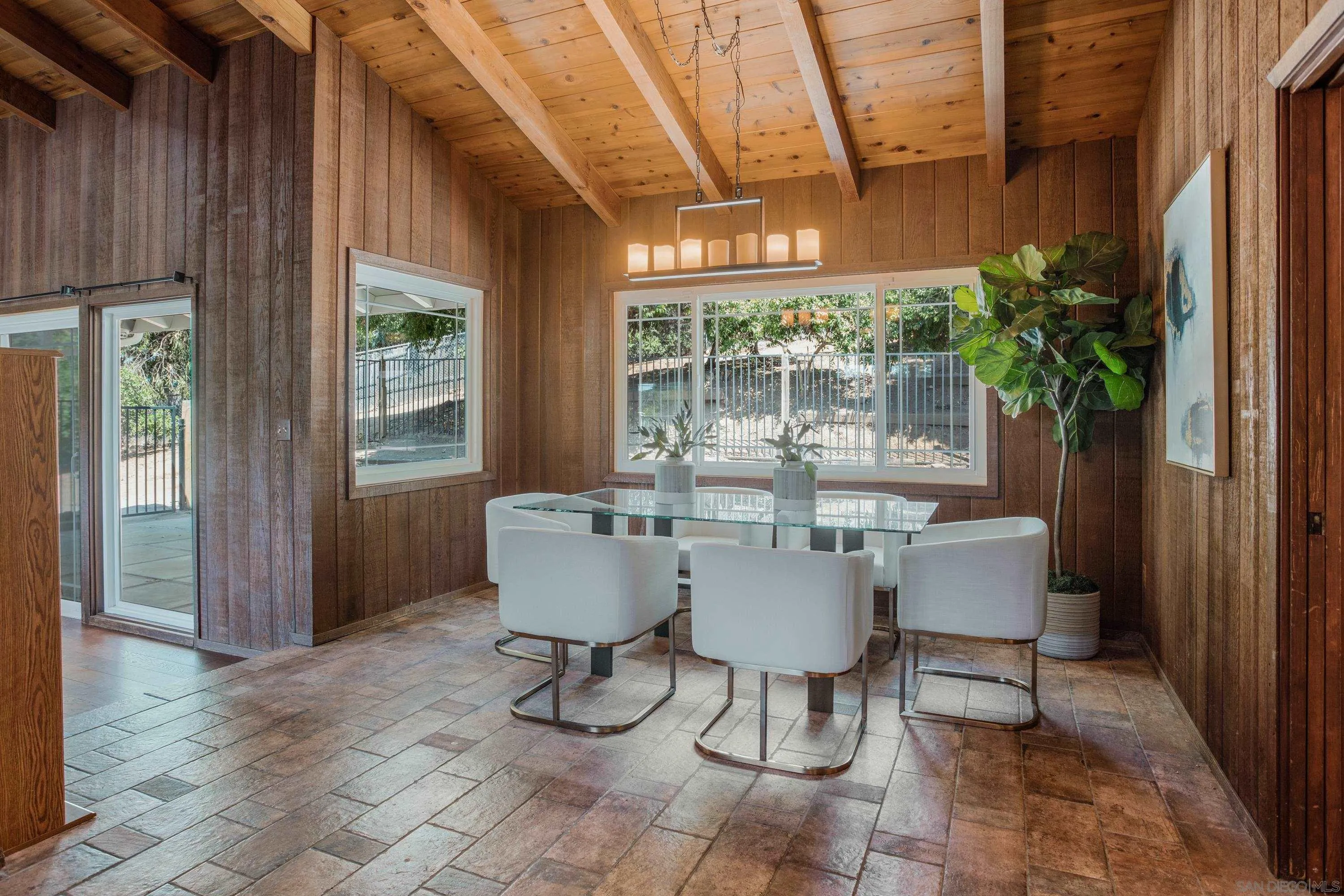 16355 Orchard Bend Road Poway, CA 92064 - Photo 11 of 49 a dining room with furniture and window