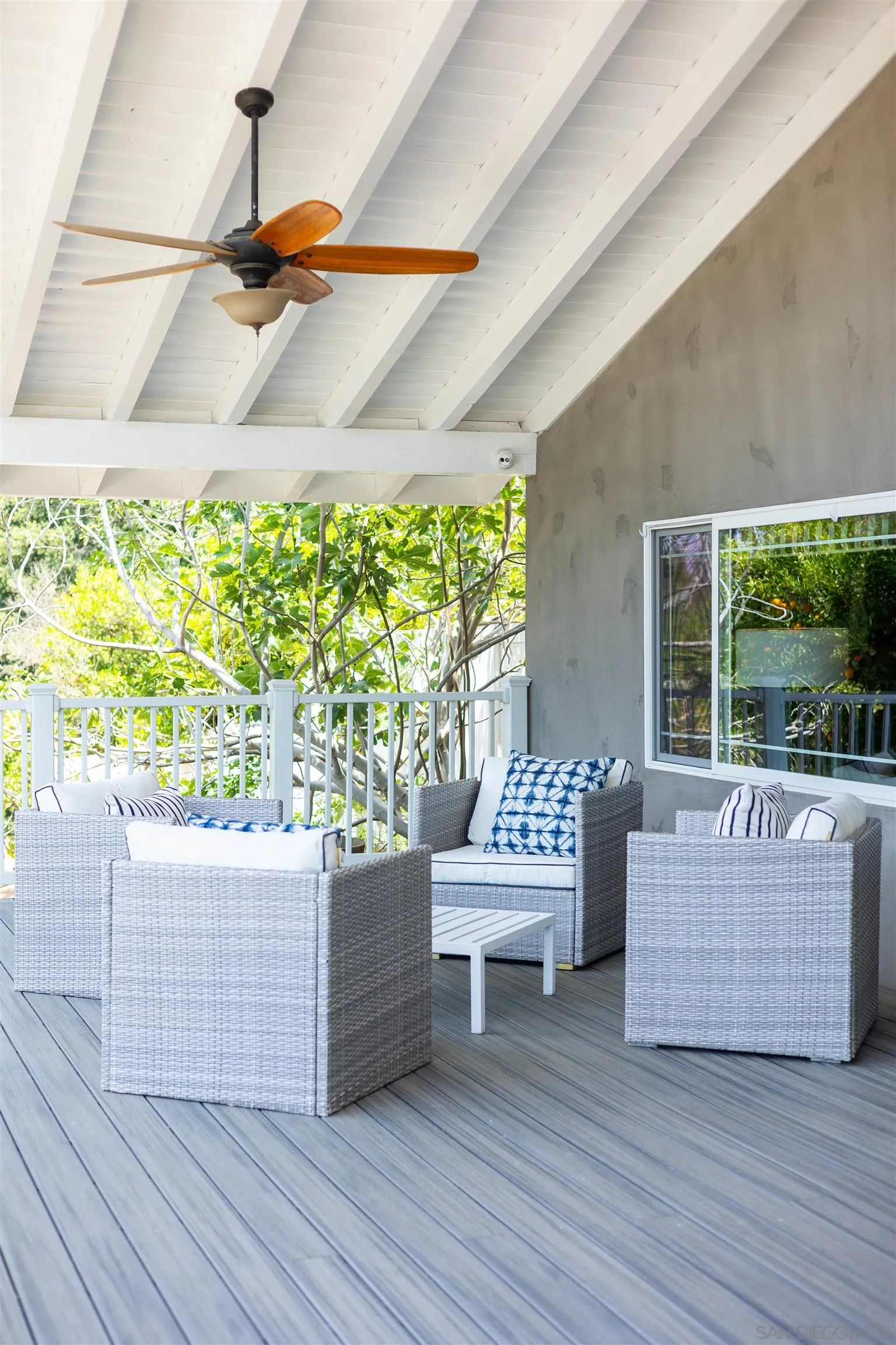16355 Orchard Bend Road Poway, CA 92064 - Photo 25 of 49 a wooden bench sitting in front of a building