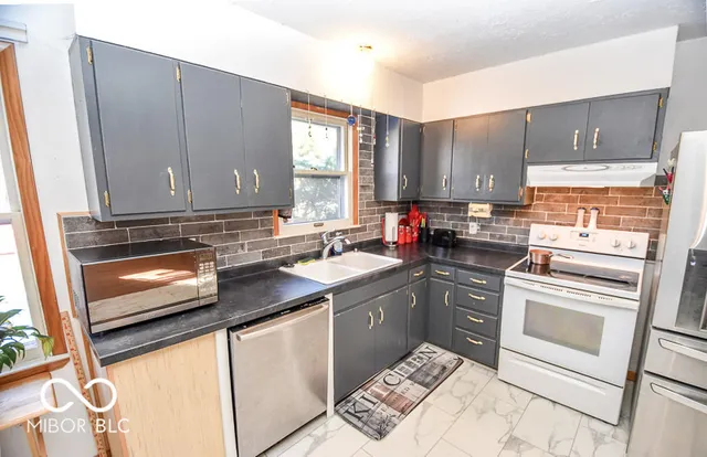 $234,900 | 2770 East Bernice Drive, Bloomington, IN 47401