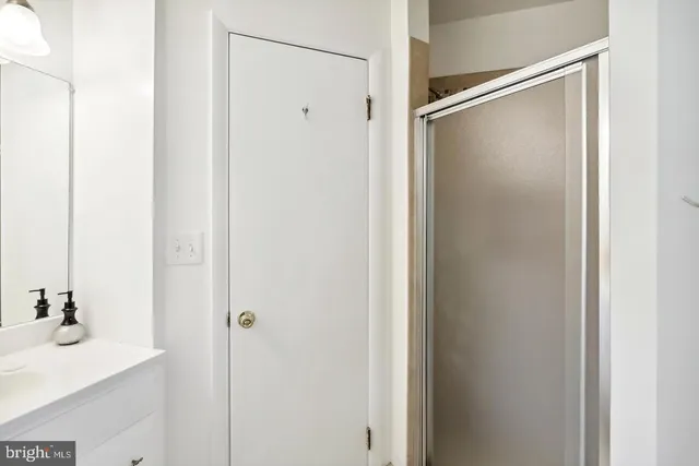 $3,000 | 1702 Franwall Avenue, Silver Spring, MD 20902