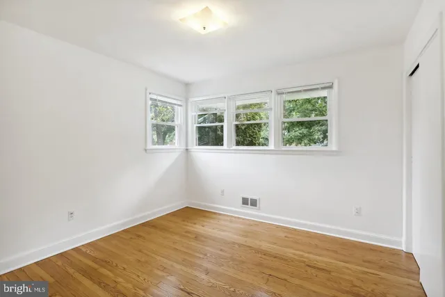 $3,000 | 1702 Franwall Avenue, Silver Spring, MD 20902