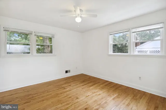 $3,000 | 1702 Franwall Avenue, Silver Spring, MD 20902