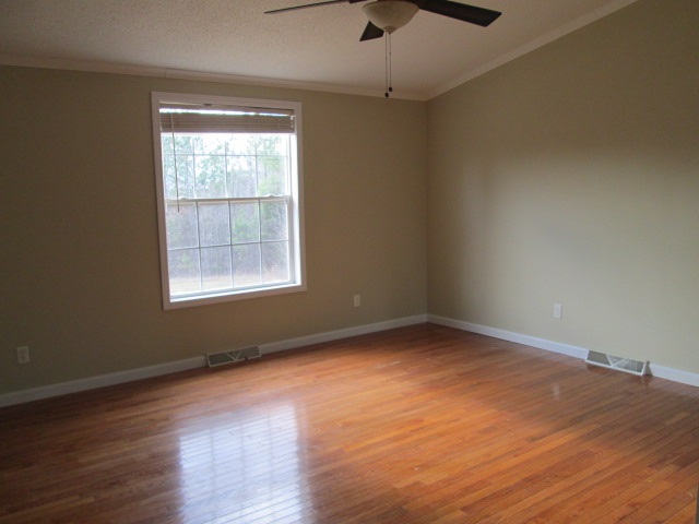 2605 Sam Hodges Road Hodges, SC 29653 - Photo 3 of 15
