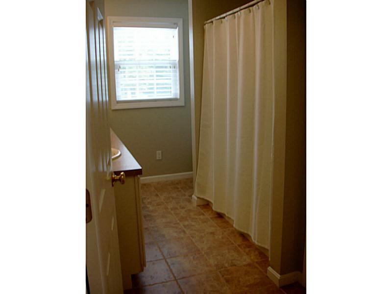 130 Pray Hill Road Glocester, RI 02814 - Photo 17 of 25 Bathroom.
