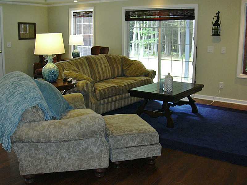130 Pray Hill Road Glocester, RI 02814 - Photo 20 of 25 Den/Family/Great Room.