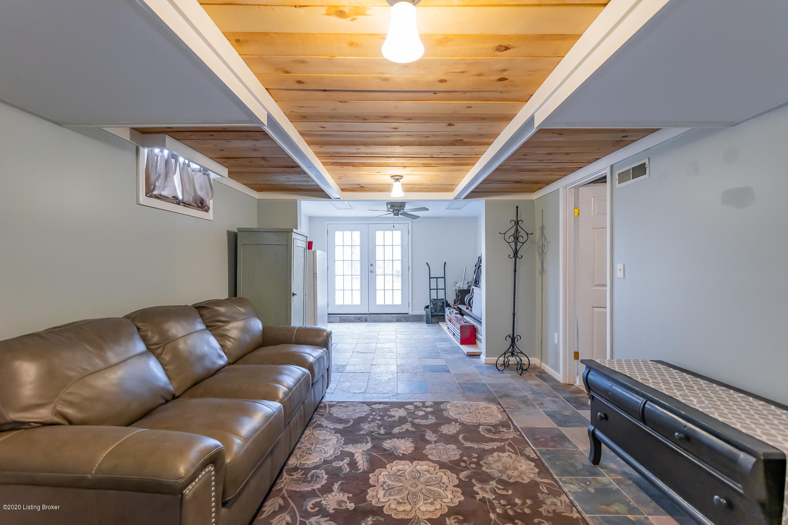 3608 Dell Road Jeffersontown, KY 40299 - Photo 34 of 42 33