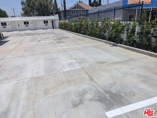 $1,475 | 3841 Sedgwick Avenue, Riverside, CA 92507