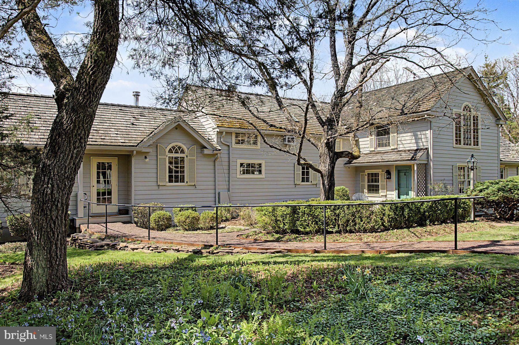 542 Headquarters Road Ottsville, PA 18942 - Photo 2 of 68