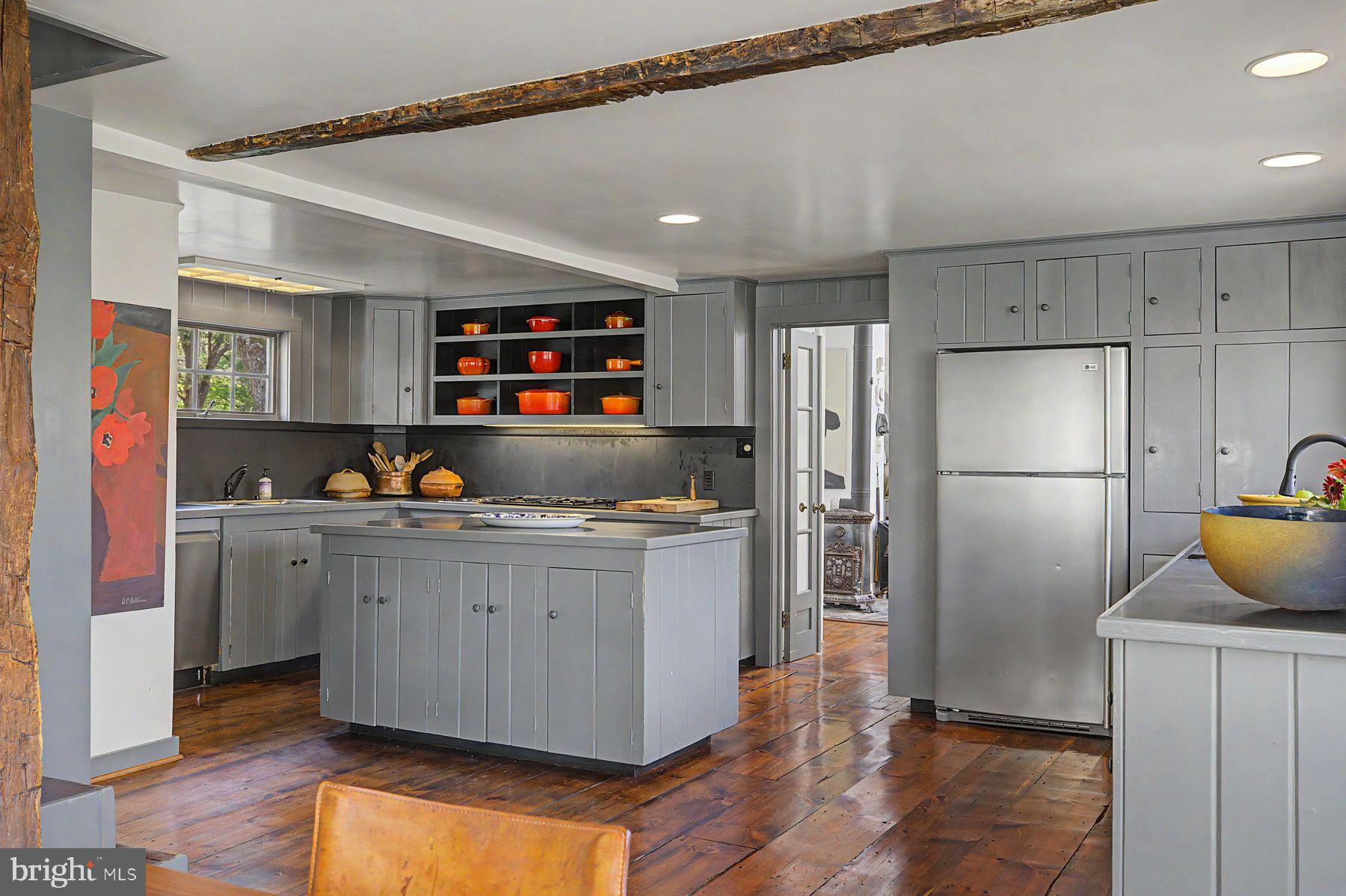 542 Headquarters Road Ottsville, PA 18942 - Photo 26 of 68