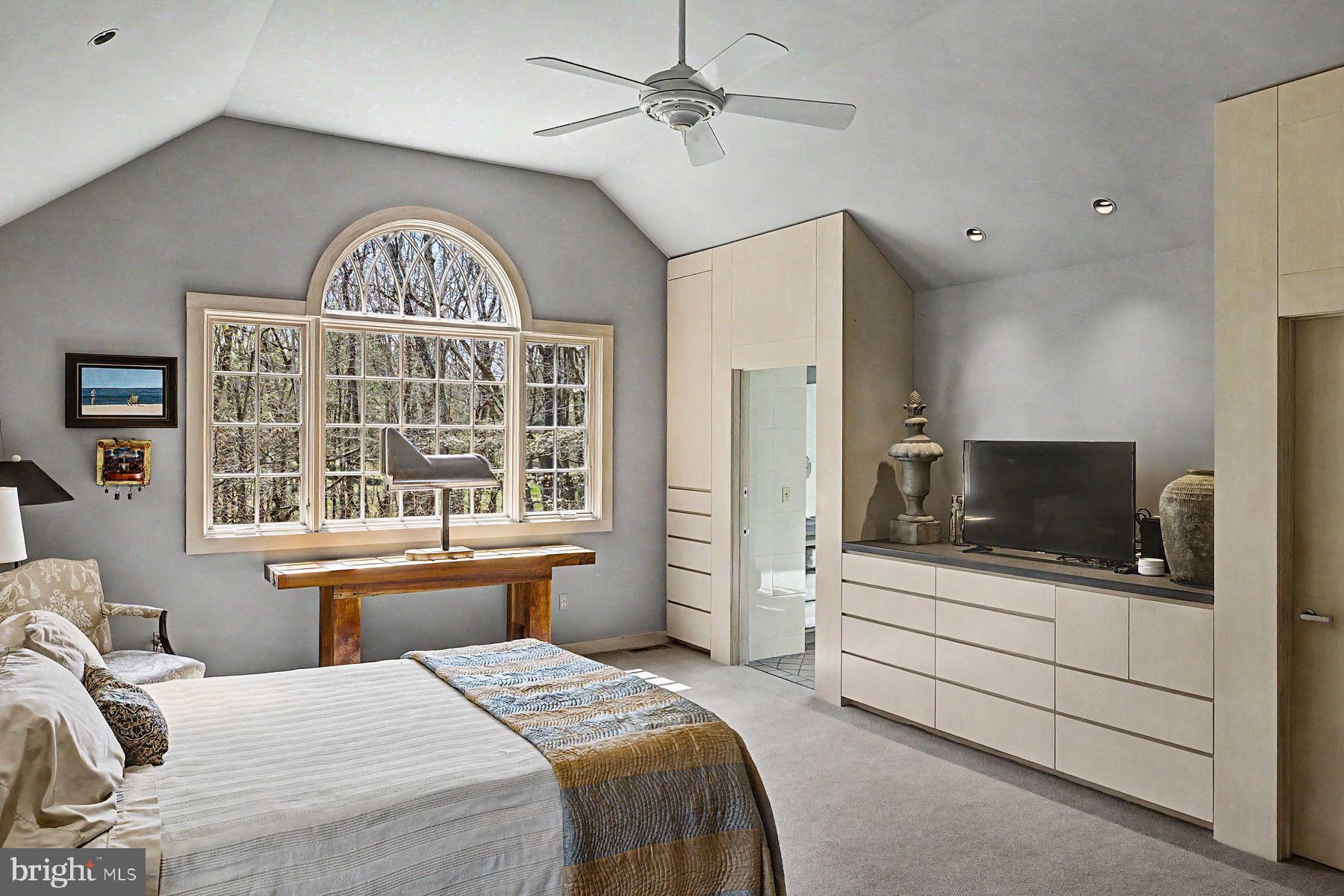 542 Headquarters Road Ottsville, PA 18942 - Photo 40 of 68