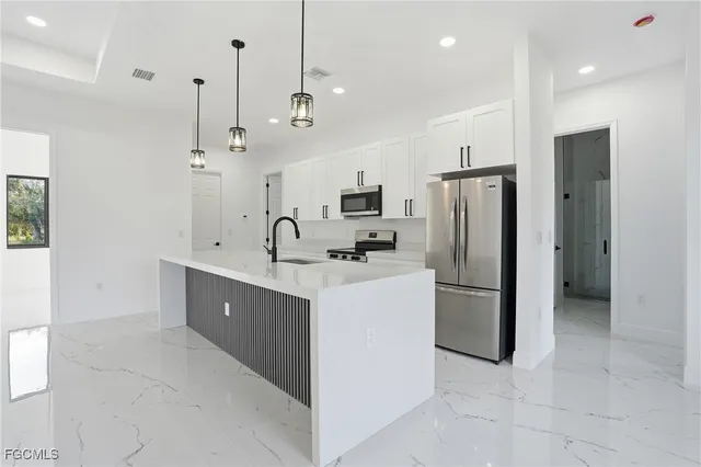 $354,900 | 88 Orange Avenue, LaBelle, FL 33935