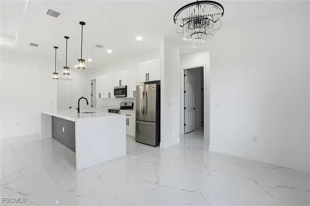 $354,900 | 88 Orange Avenue, LaBelle, FL 33935