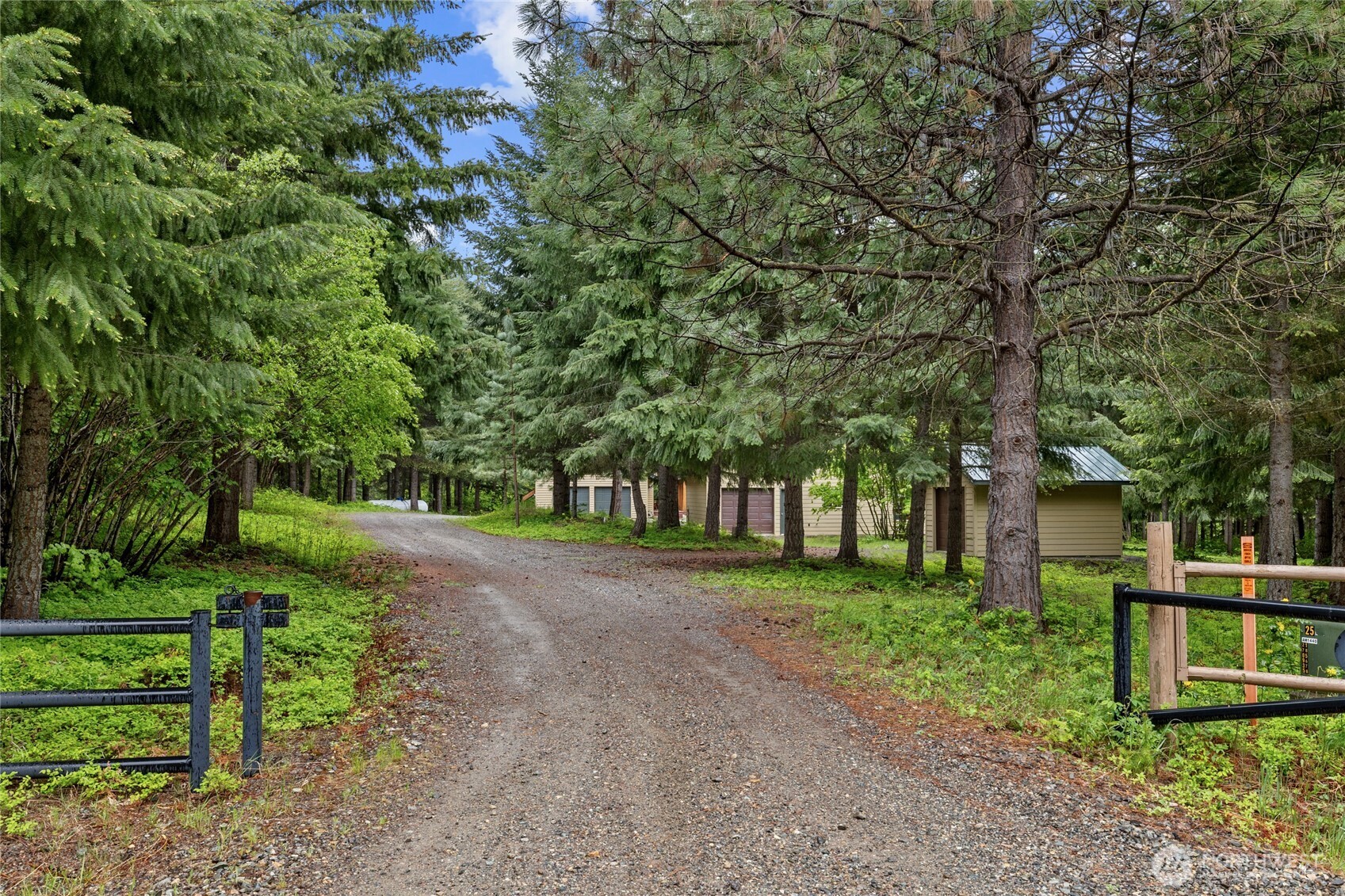 14997 Salmon La Sac Road Ronald, WA 98940 - Photo 8 of 39 a front view of a house with a yard