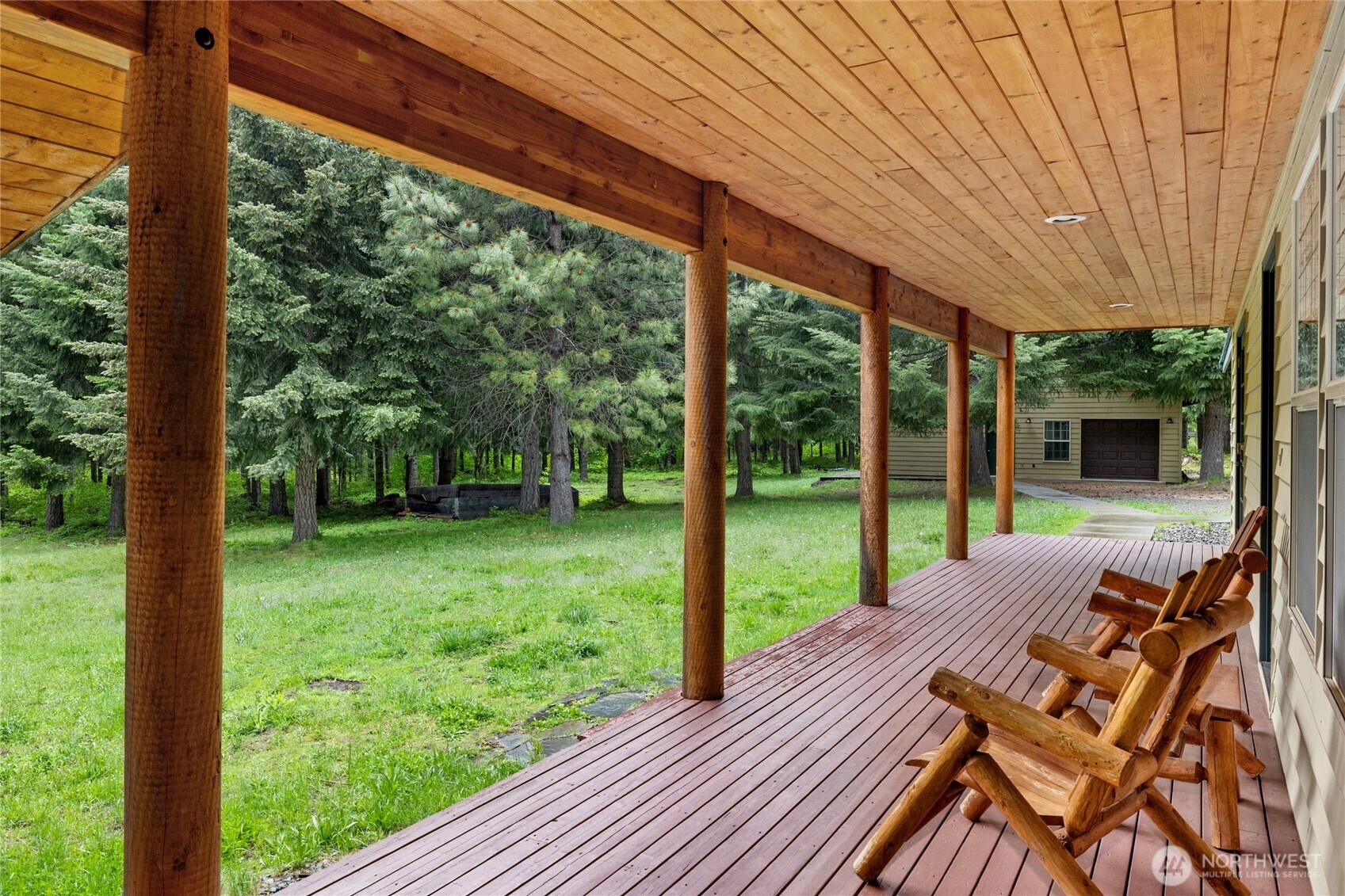 14997 Salmon La Sac Road Ronald, WA 98940 - Photo 9 of 39 a view of a patio with wooden floor
