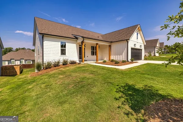 $3,100 | 69 Oakhurst Trail, Sharpsburg, GA 30277