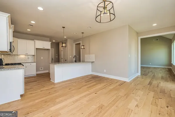 $3,100 | 69 Oakhurst Trail, Sharpsburg, GA 30277