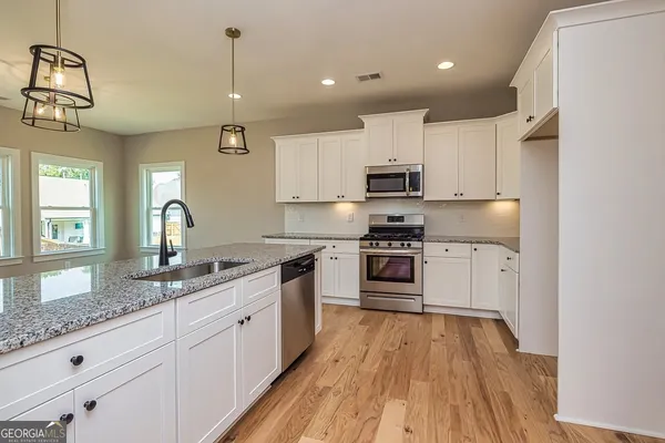 $3,100 | 69 Oakhurst Trail, Sharpsburg, GA 30277
