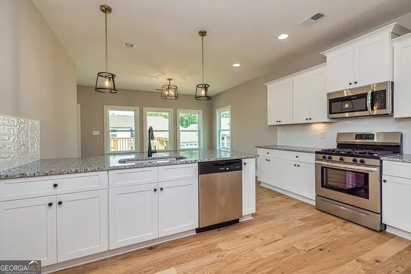 $3,100 | 69 Oakhurst Trail, Sharpsburg, GA 30277