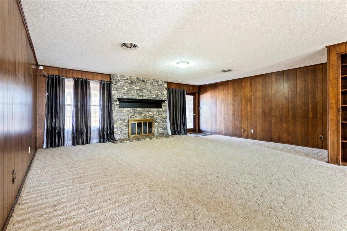 505 Reed Avenue Levelland, TX 79336 - Photo 7 of 21 06-505 Reed Ave