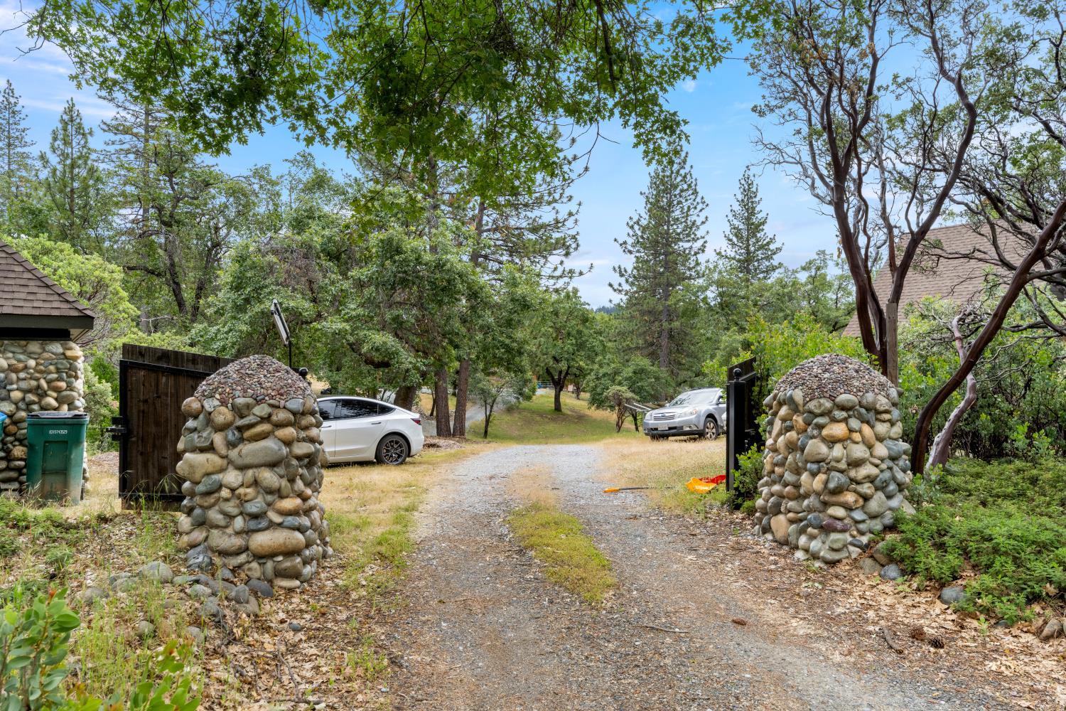 5301 Cosumnes Mine Road Somerset, CA 95684 - Photo 22 of 43