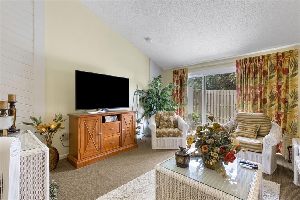 4223 Oak Loop, Unit 49 Mulberry, FL 33860 - Photo 3 of 38