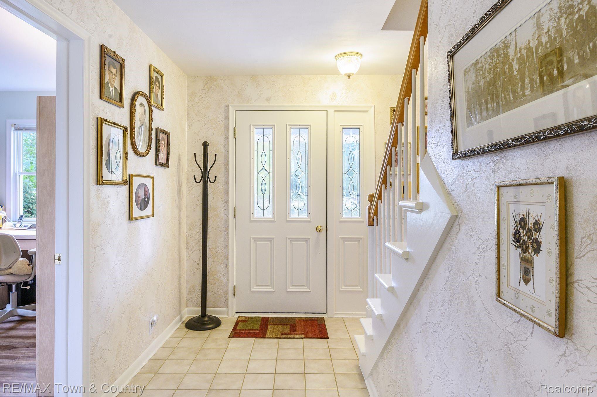 9468 Beecher Road Flushing, MI 48433 - Photo 5 of 50 1iOebyOA.jpeg