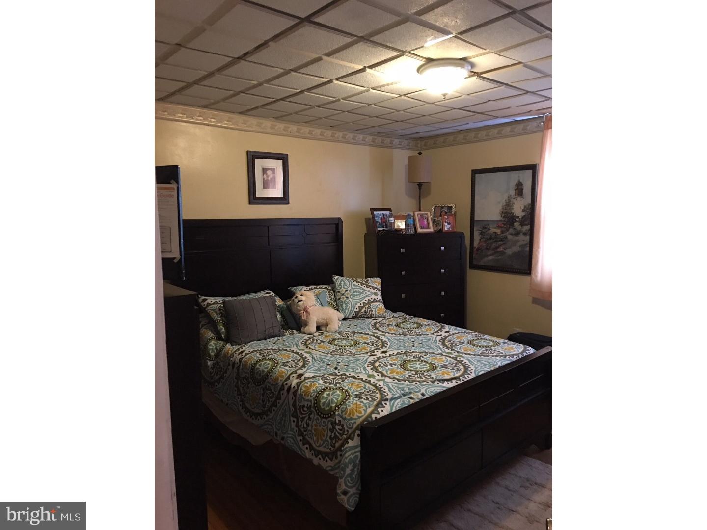 626 East Raymond Street Philadelphia, PA 19120 - Photo 14 of 25 Bedroom - Main