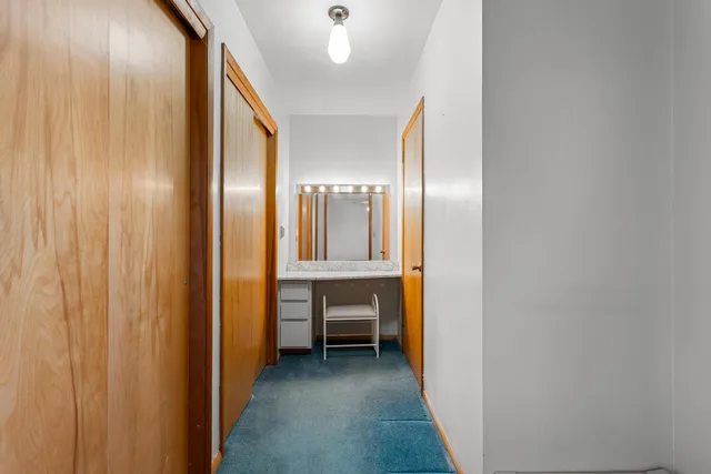 $269,500 | 2707 Donald Drive, Urbana, IL 61802