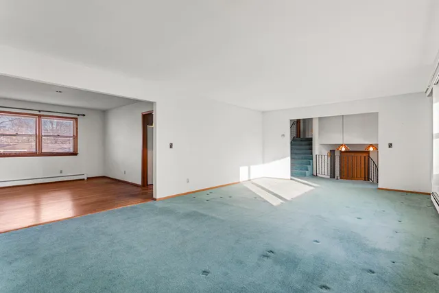 $269,500 | 2707 Donald Drive, Urbana, IL 61802