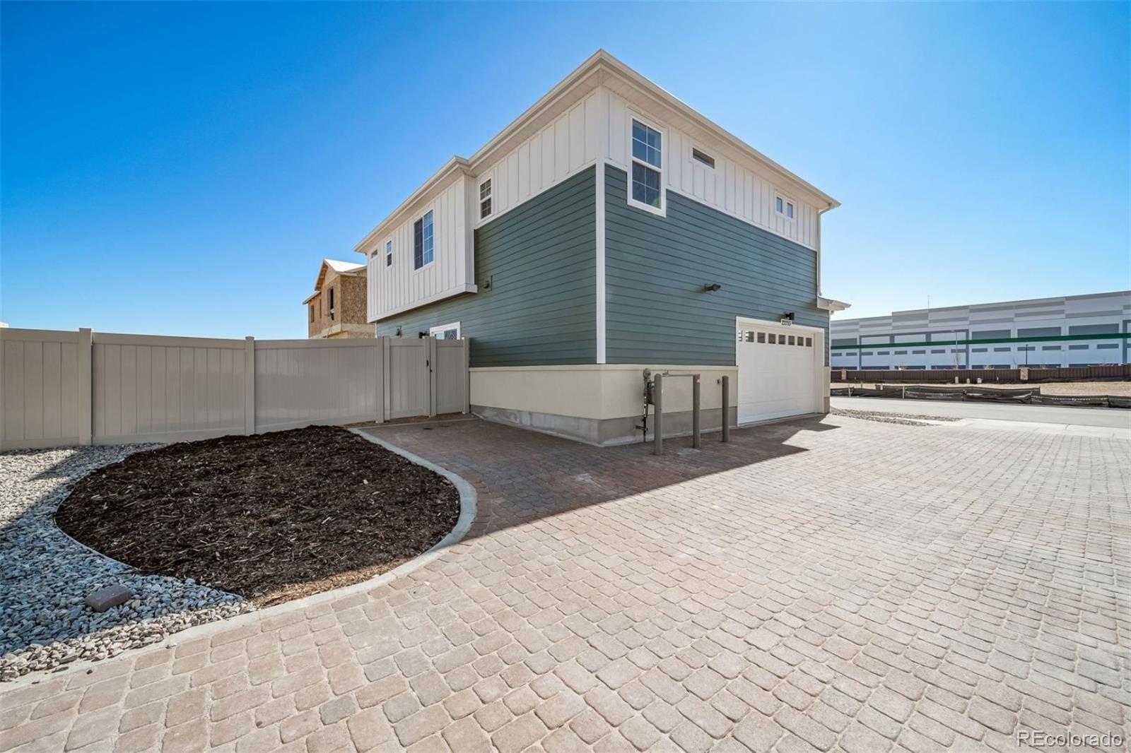 3927 North Rome Street Aurora, CO 80019 - Photo 37 of 40