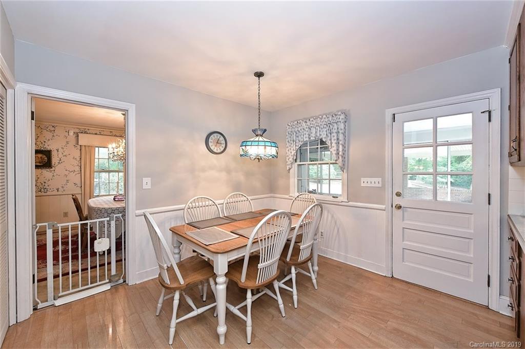 4244 Tottenham Road Charlotte, NC 28226 - Photo 12 of 27 Gallery Image 12