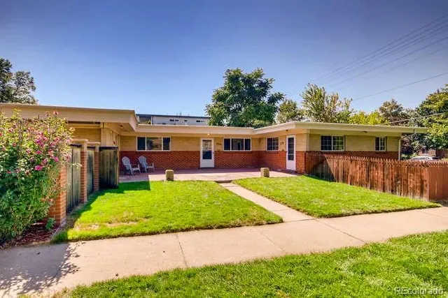 $2,250 | 3232 West 28th Avenue, Denver, CO 80211