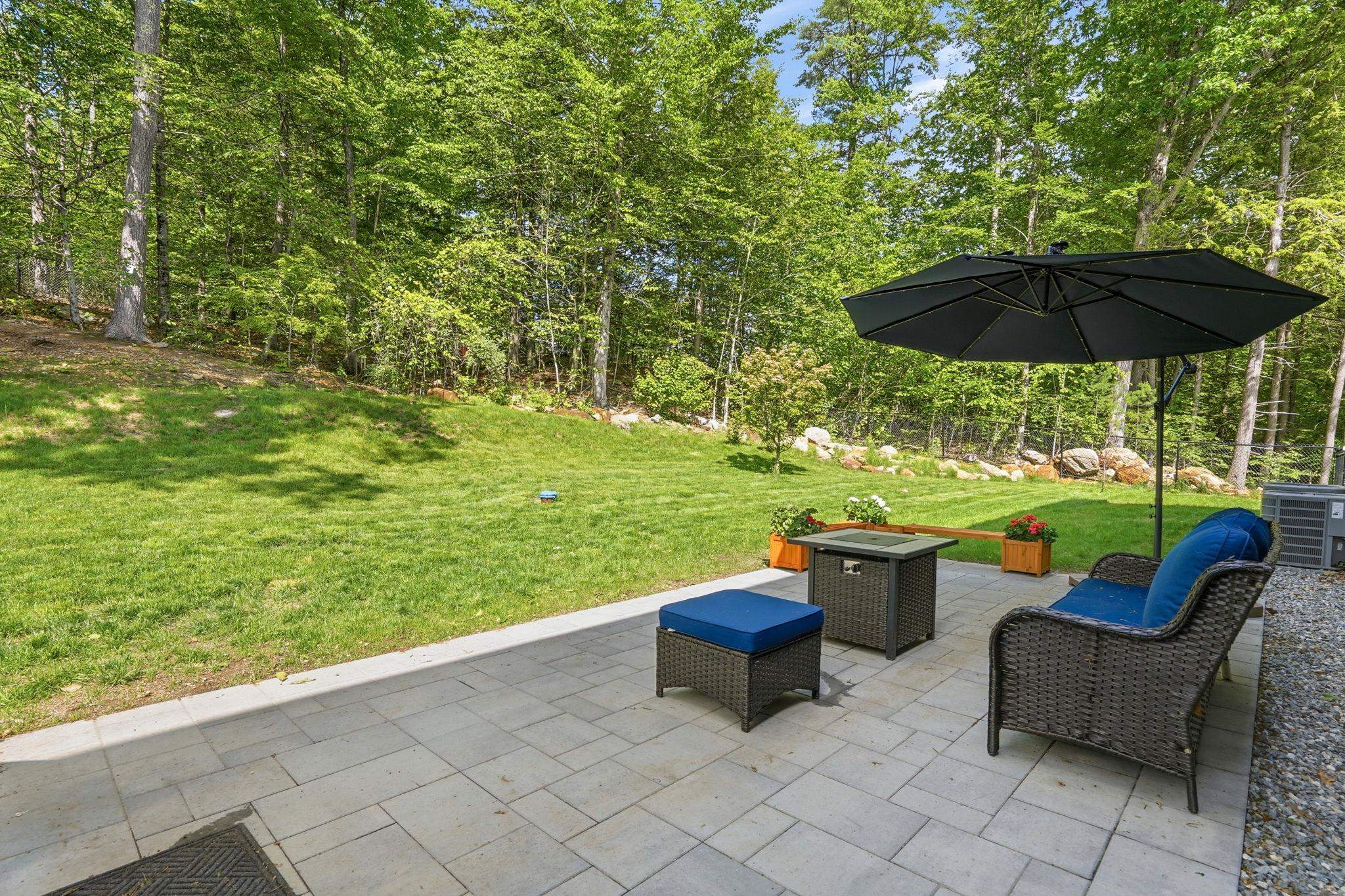 47 Indian Rock Road Bedford, NH 03110 - Photo 6 of 43
