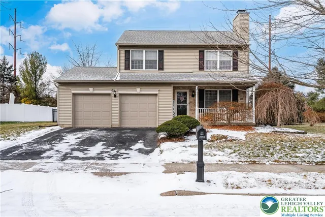 $449,900 | 2659 Fieldview Drive, Lower Macungie Township, PA 18062