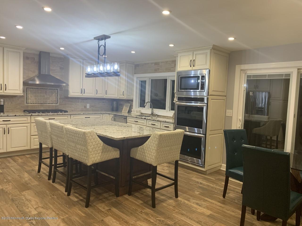 14 Brookside Road Clarksburg, NJ 08510 - Photo 2 of 11 14 Brookside 9