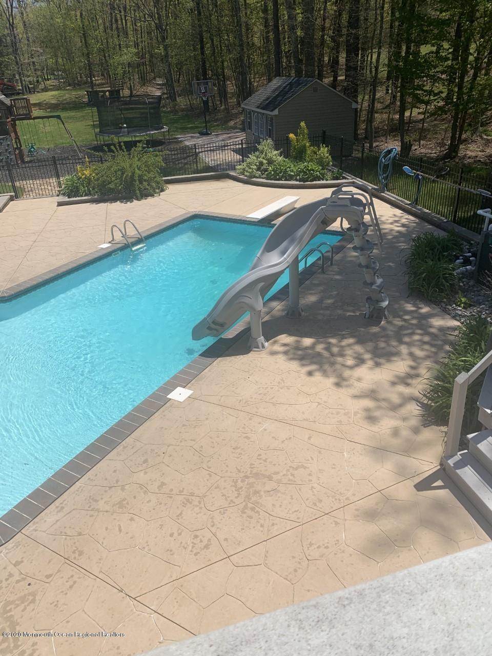14 Brookside Road Clarksburg, NJ 08510 - Photo 10 of 11 14 Brookside 6