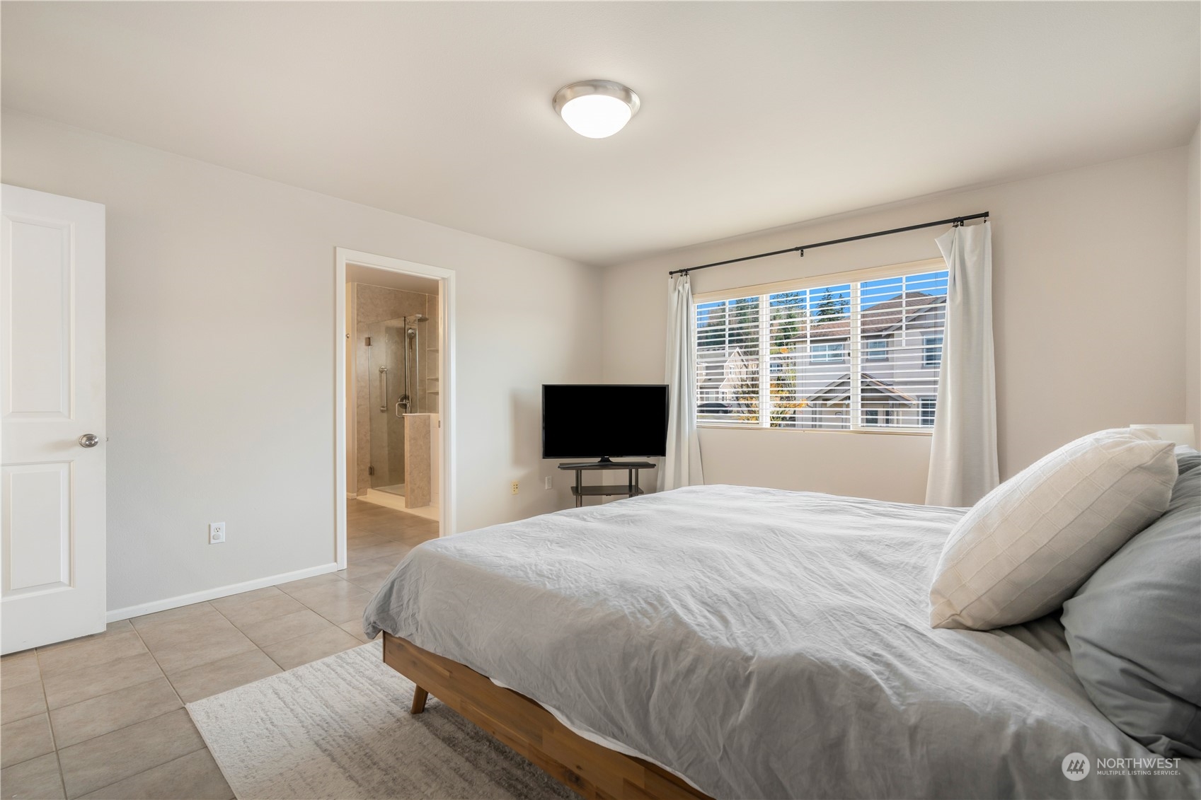 17021 165th Avenue Southeast Renton, WA 98058 - Photo 21 of 31 Gallery Image 21